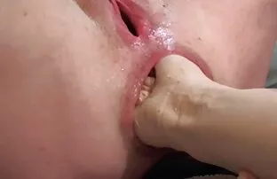 XXX عکس نزدیک مرد و استمناء کیرتوکس کارتونی