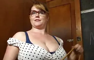 XXX اینگا شراب نوشید و خودش را عکس کیرکلفت توکس تنگ به آن مرد روی نیمکت داد