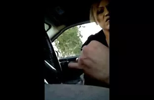 XXX دو شاخه چربی یک مرد را عکس سکسی کیر توی کس در لاتکس می چسباند