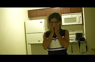 XXX خودارضایی دختر با سبزیجات و عكس كير كون واژن به اندازه مقعد