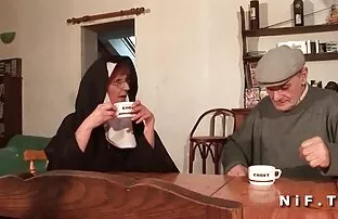 XXX آن مرد یک دوست را دعوت کرد تا دوست خود را منفجر عکس کیر توی کوس کند