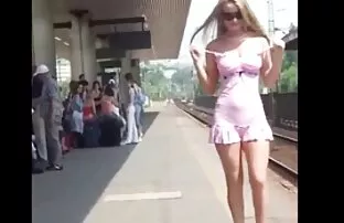 XXX یک سبزه روسی با یکی از دوستانش شوهر محبوب عکس کیر تو کون خود را فریب داد