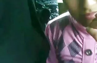 XXX یک مرغ خوب تصاویرسکسی ازکون چک برهنه در خیابان قدم زد
